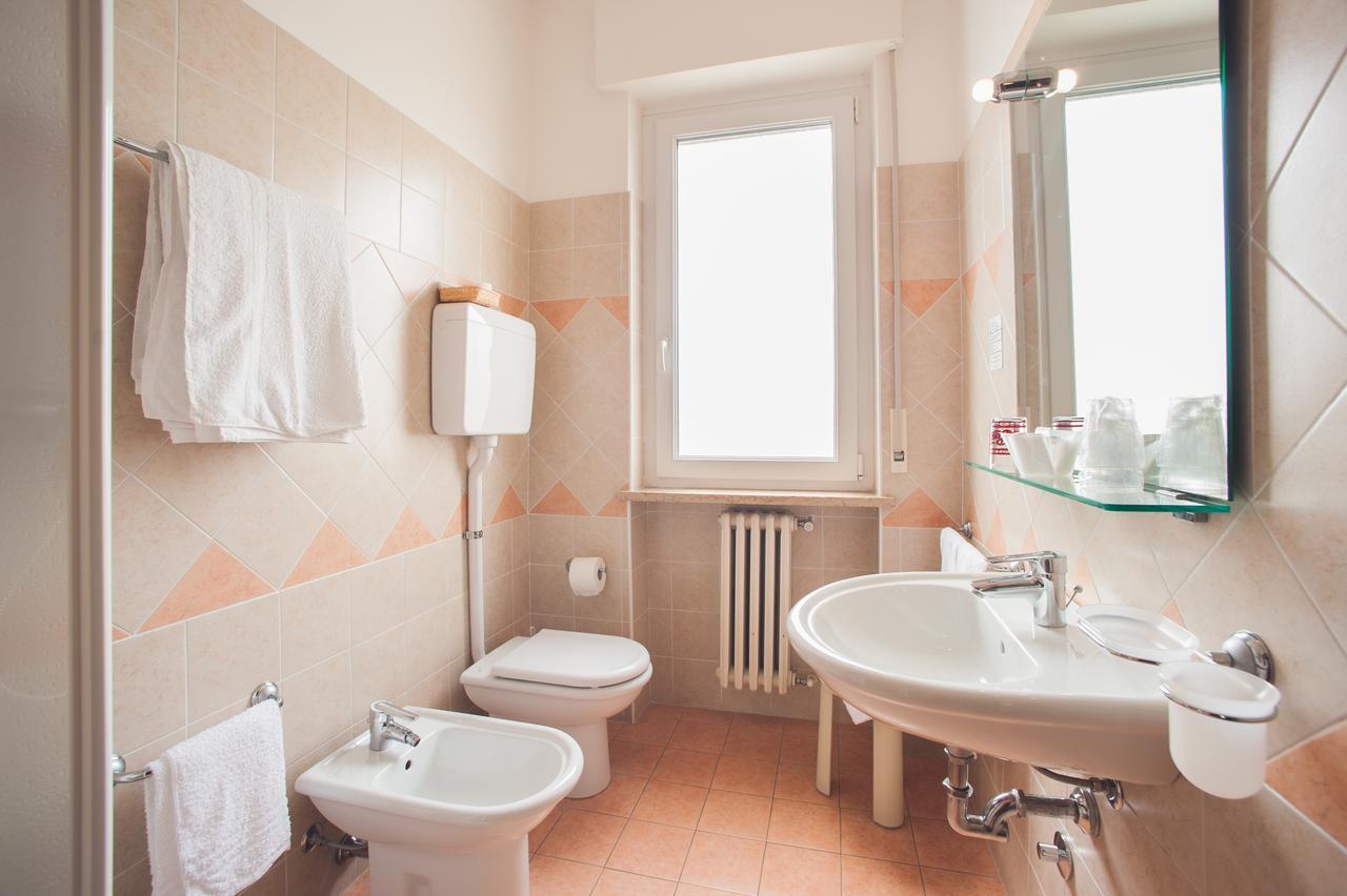 Hotel Paradiso Bardolino Extérieur photo